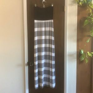 Hurley Strapless Maxi Dress